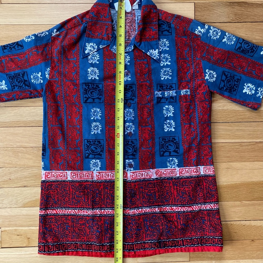 Vintage Hawaiian Aloha Shirt Medium Made in USA tribal 100% Cotton 1960's